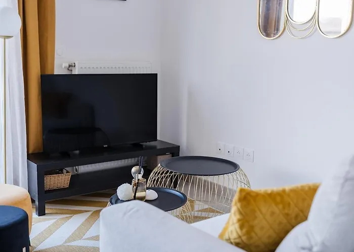 Apartment T3 Cosy Renove - Calme & Proche Centre *